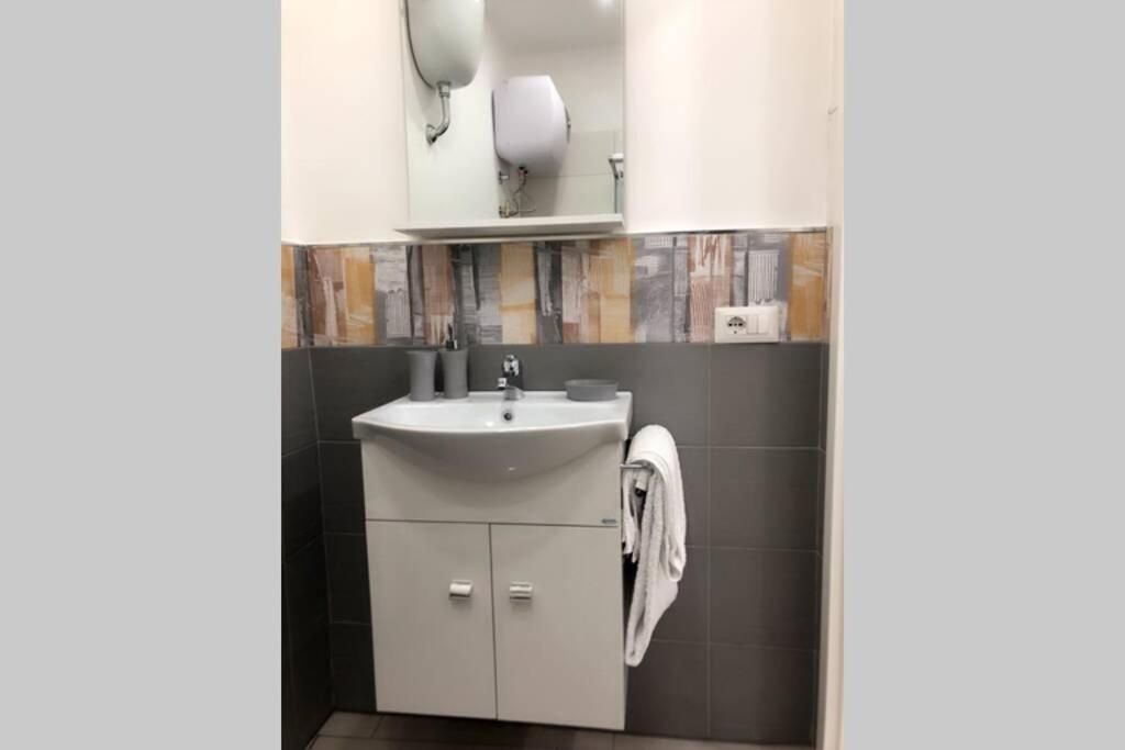 Mini-House Museo Διαμέρισμα Νάπολη Εξωτερικό φωτογραφία